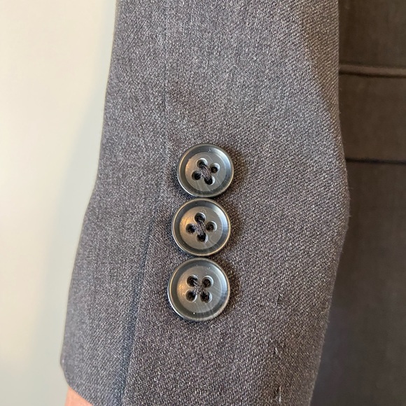 BR Charcoal Gray Two Piece Suit 40S - Picture 8 of 16